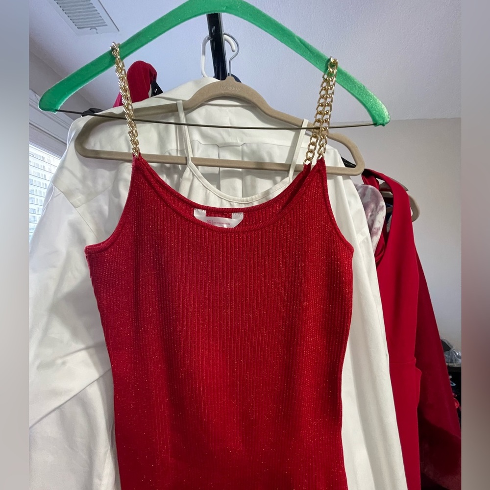 Valentines Day! Red sparkly sweater cami Sz S